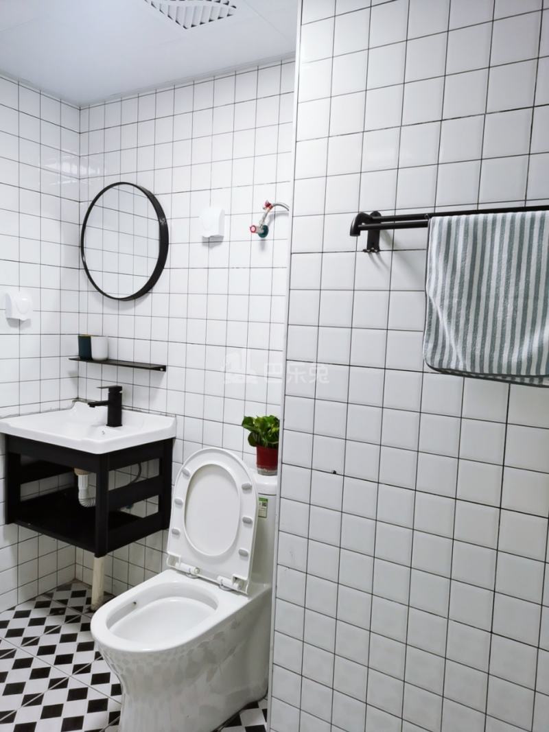晨汐公寓丰潭路店16654303卫生间图2