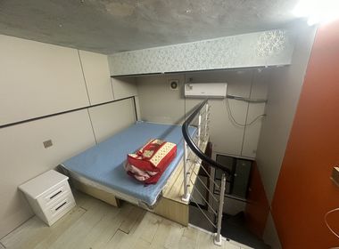 前途无忧青年公寓（金桥店） 1室0厅1卫