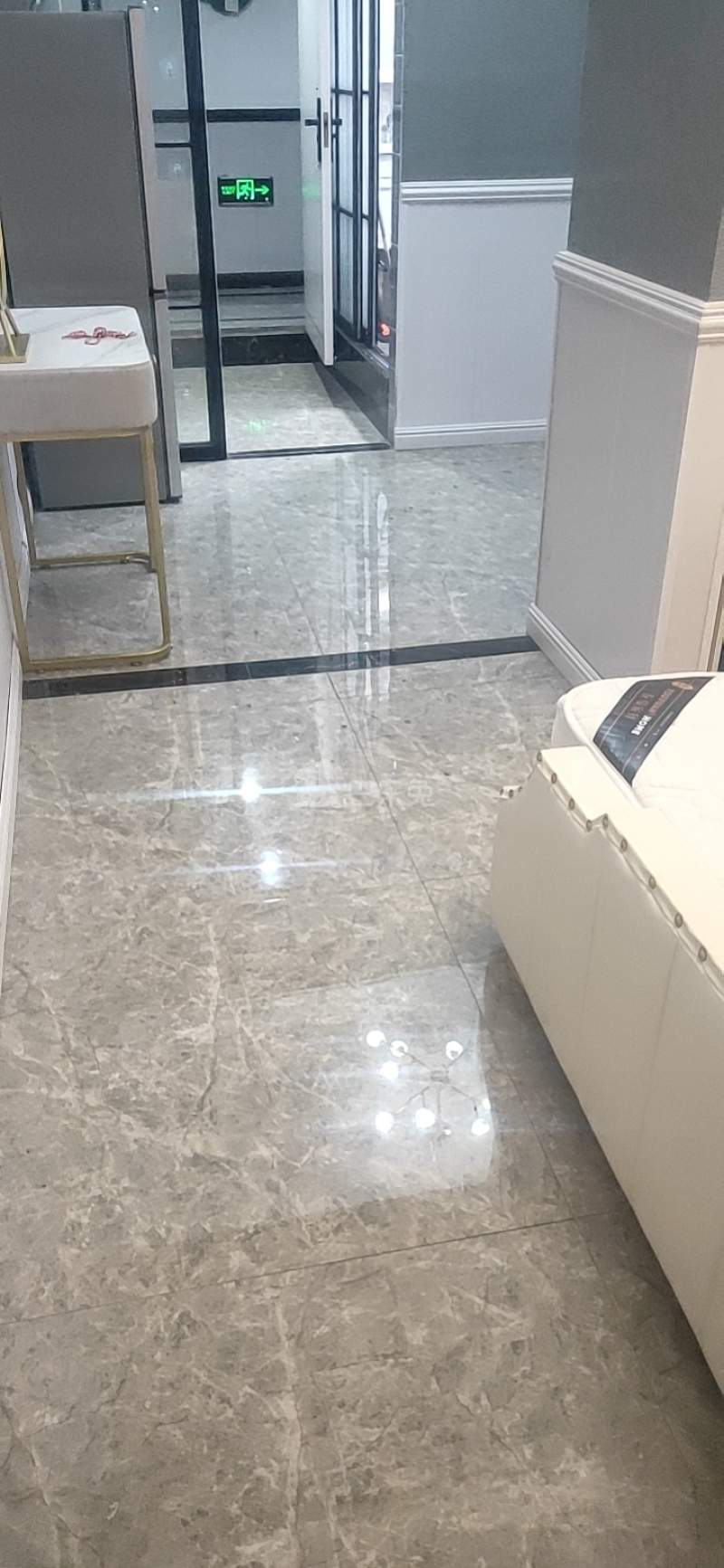 畈里张公寓16706642客厅图4