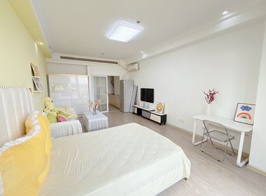 中寰广场 1室1厅1卫