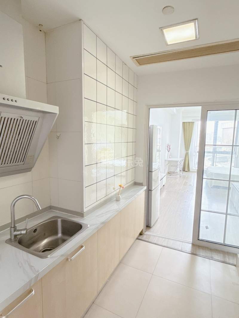 中寰广场16760378厨房图4