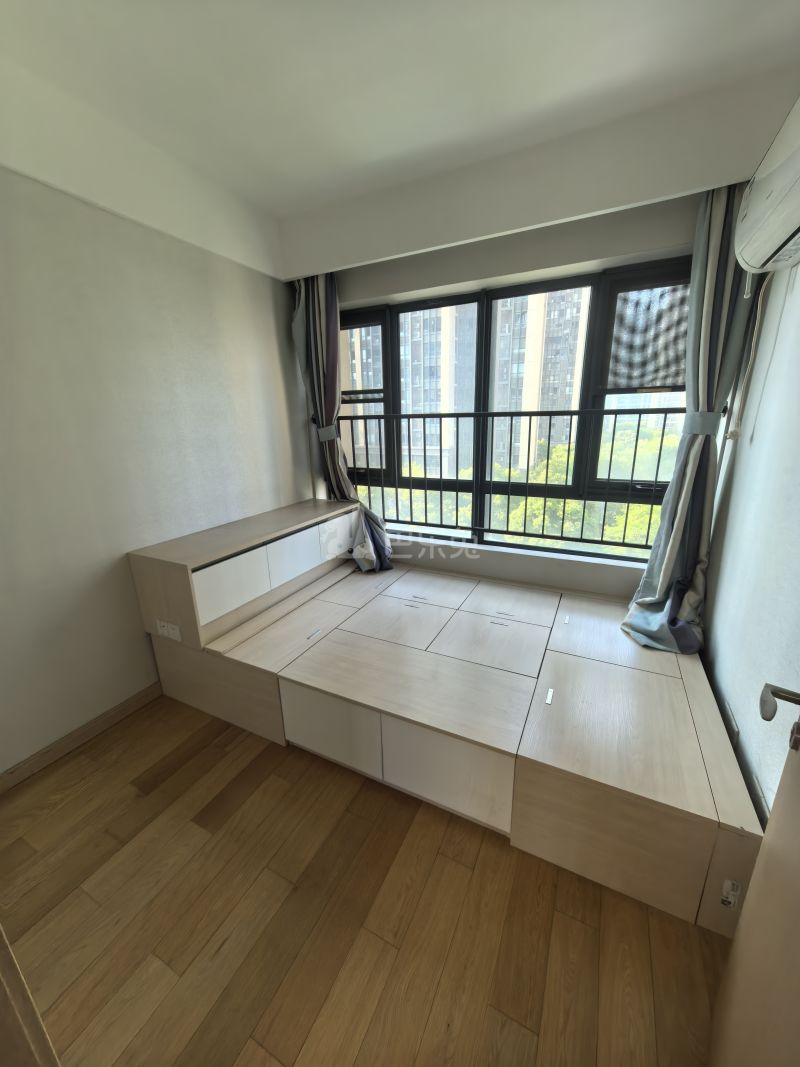 新城郡未来16780606卧室图2