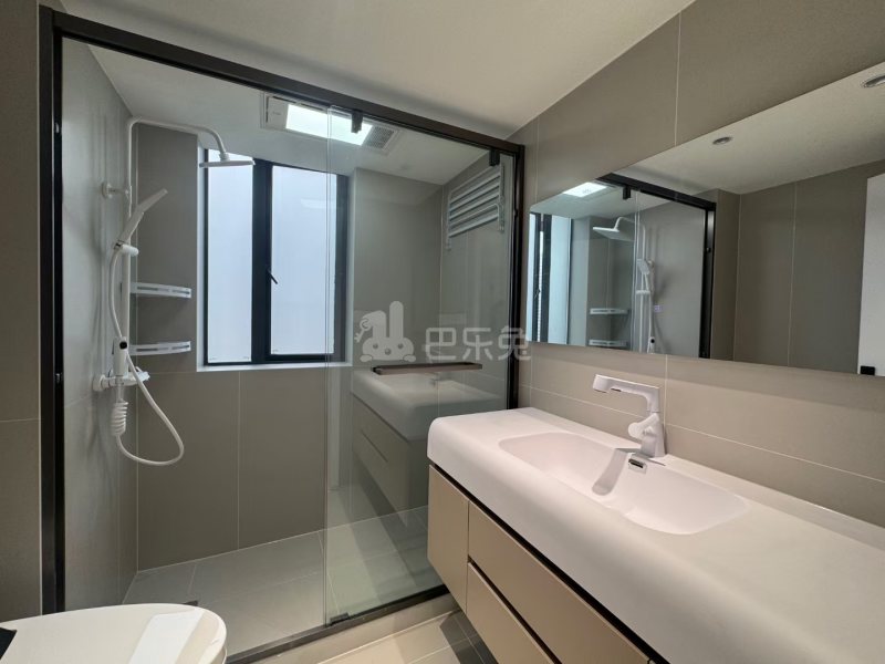 贵龙园（东方路1663弄）1680996周边环境图5