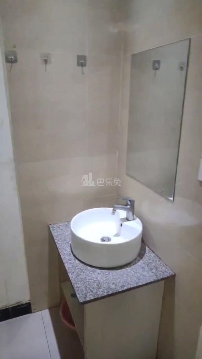 水印康庭小区南大门16815133周边环境图0