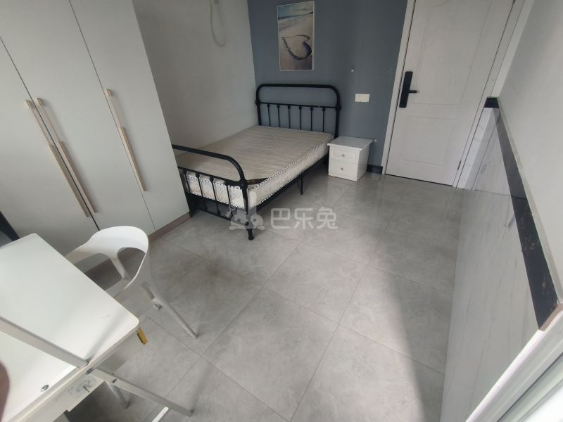 畈里张公寓16820226卧室图3