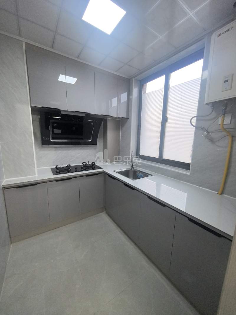 古楼新苑西区1682162厨房图8