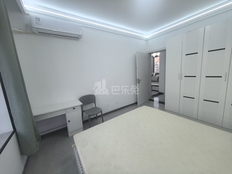 古楼新苑西区1682162卧室图2