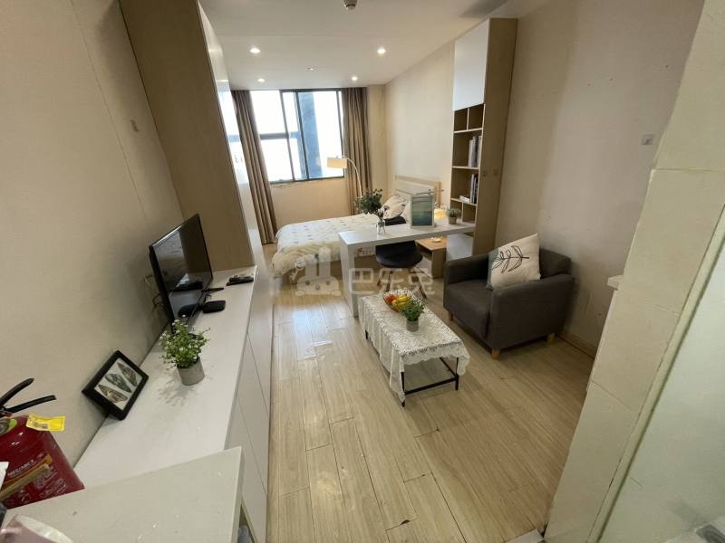 哈租客公寓(电竞小镇店)16831678卧室图2