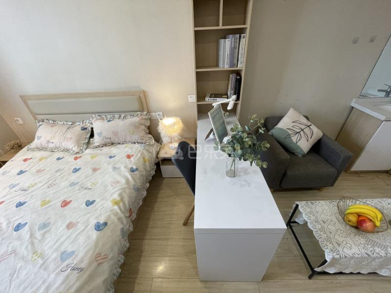 哈租客公寓(电竞小镇店)16831678卧室图5