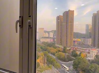 天润中心 1室0厅1卫