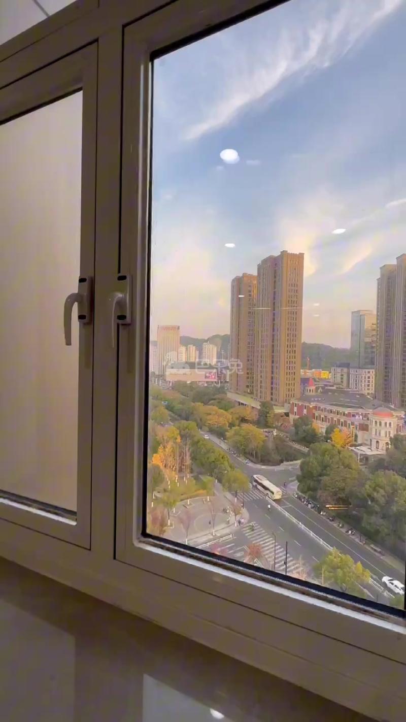 天润中心16855296周边环境图0