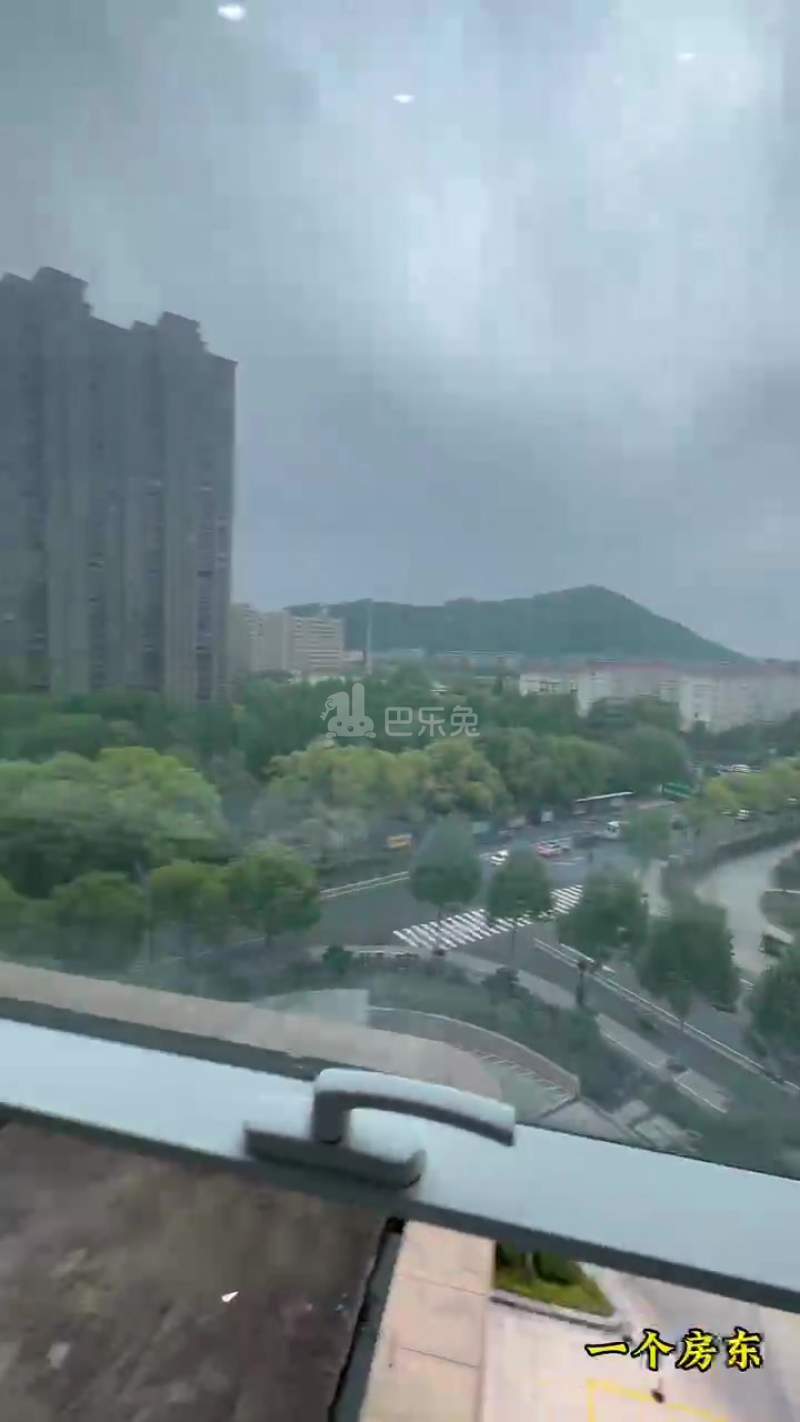 天润中心16855306周边环境图0