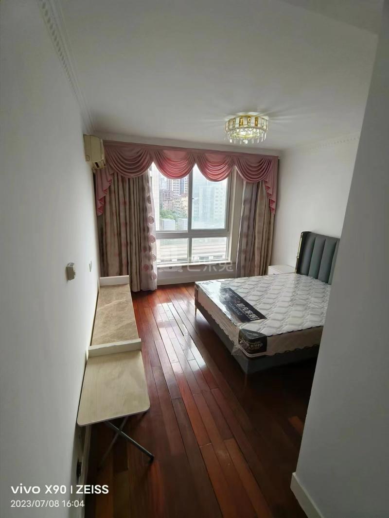 宇泰公寓1688038卧室图1