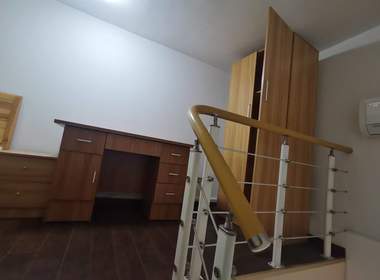 绿都世贸广场 1室0厅1卫