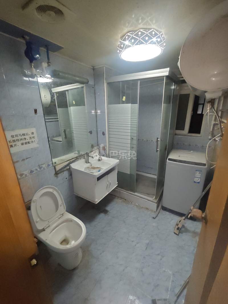 虹口花苑（天通庵路666弄）16908711卫生间图14