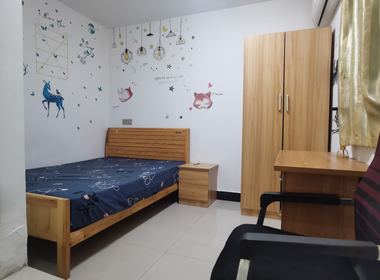 绿都世贸广场 1室0厅1卫