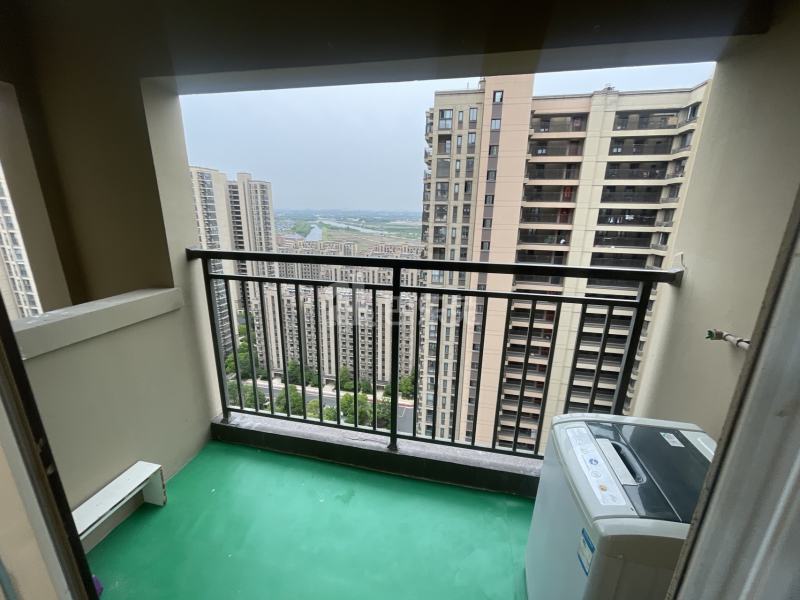 绿地象屿德馨嘉苑（苏河公园）16927227客厅图11