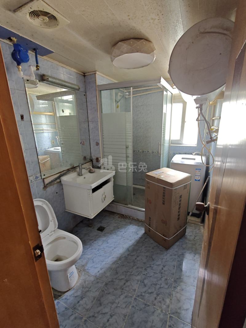 虹口花苑（天通庵路666弄）16944577卫生间图12