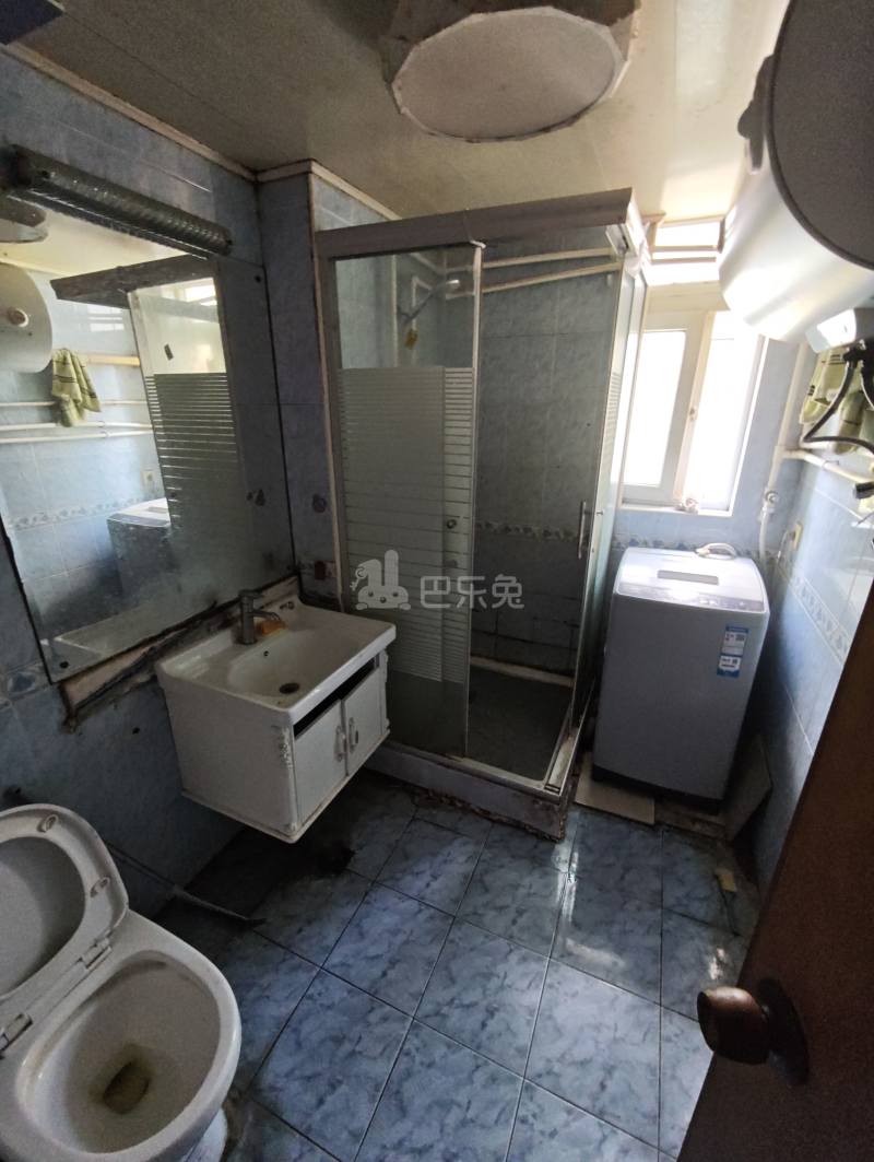 虹口花苑（天通庵路666弄）16944577卫生间图5