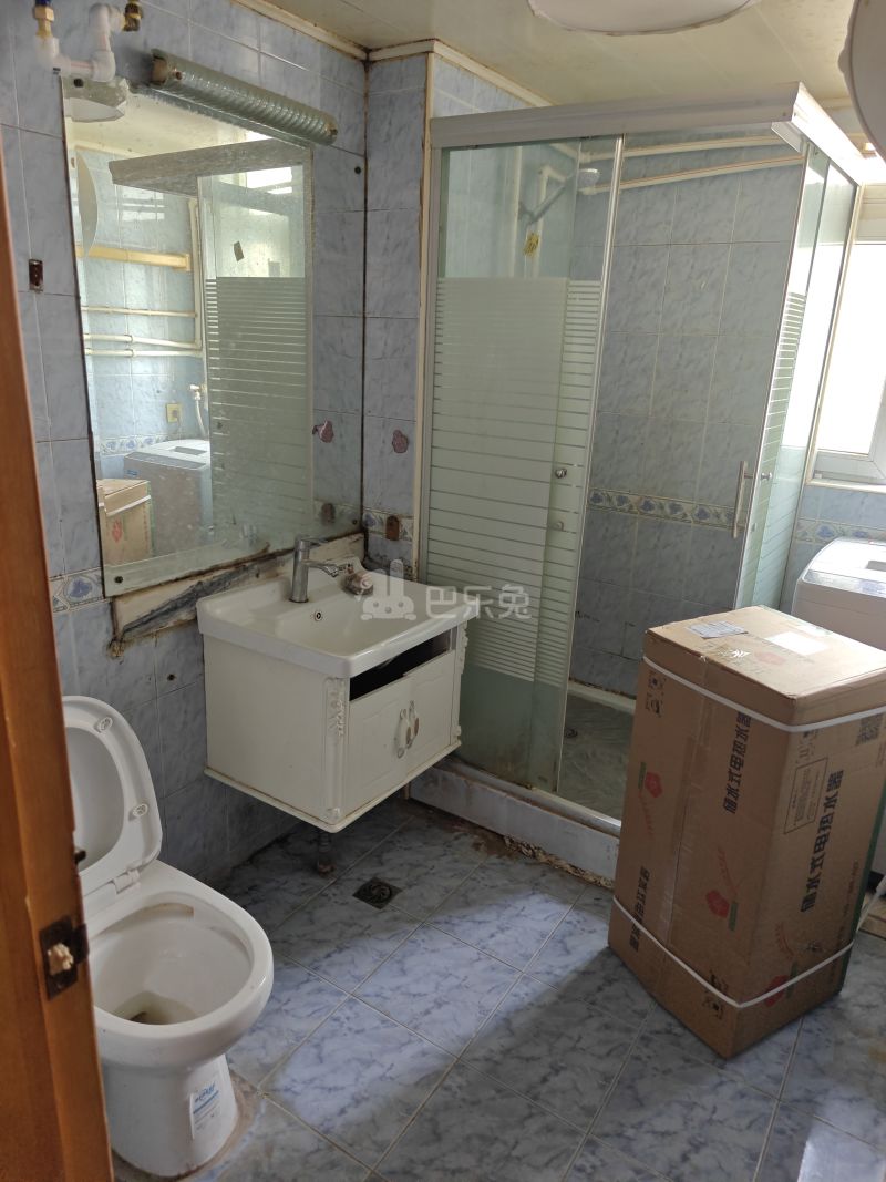 虹口花苑（天通庵路666弄）16944577卫生间图14