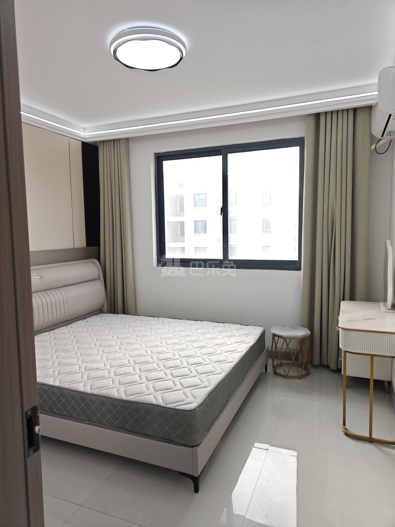 华实佳苑16997728卧室图0