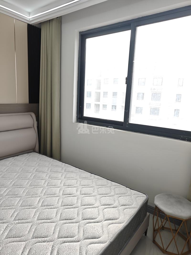 华实佳苑16997728卧室图3