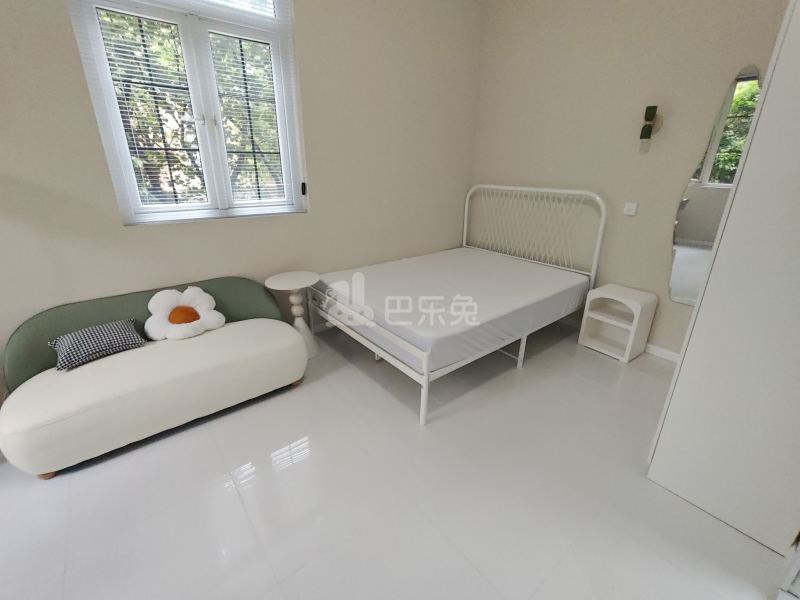 龙湖郦城（蓝湖郡）17039814卧室图1