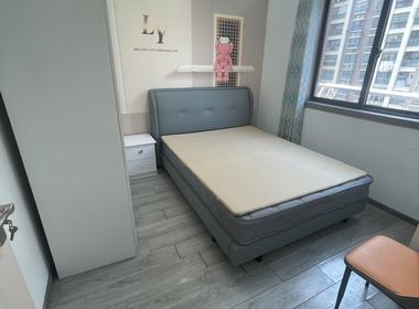 古楼新苑西区 3室1厅0卫