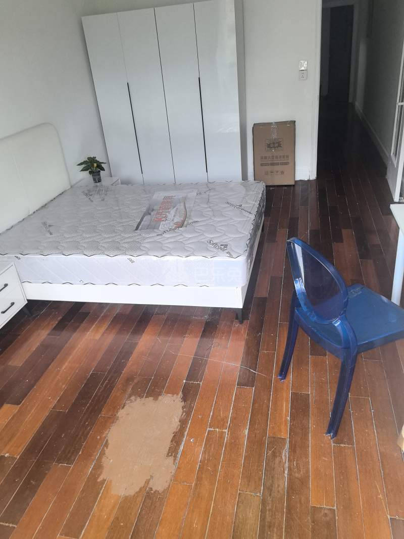 梅陇七村17063265卧室图0