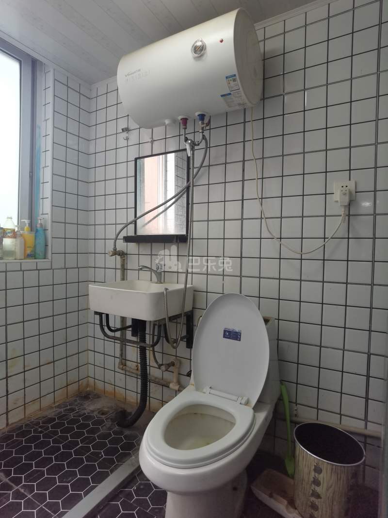 匡巷二村17094770卫生间图15