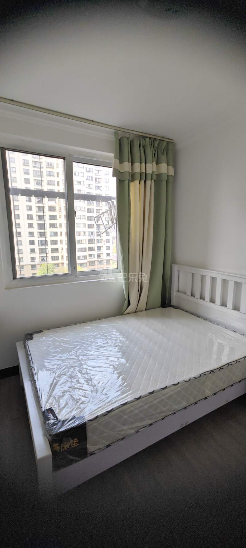 嘉怡坊17104411卧室图0