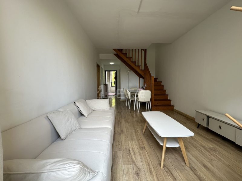 欣盛东方郡17115158客厅图3