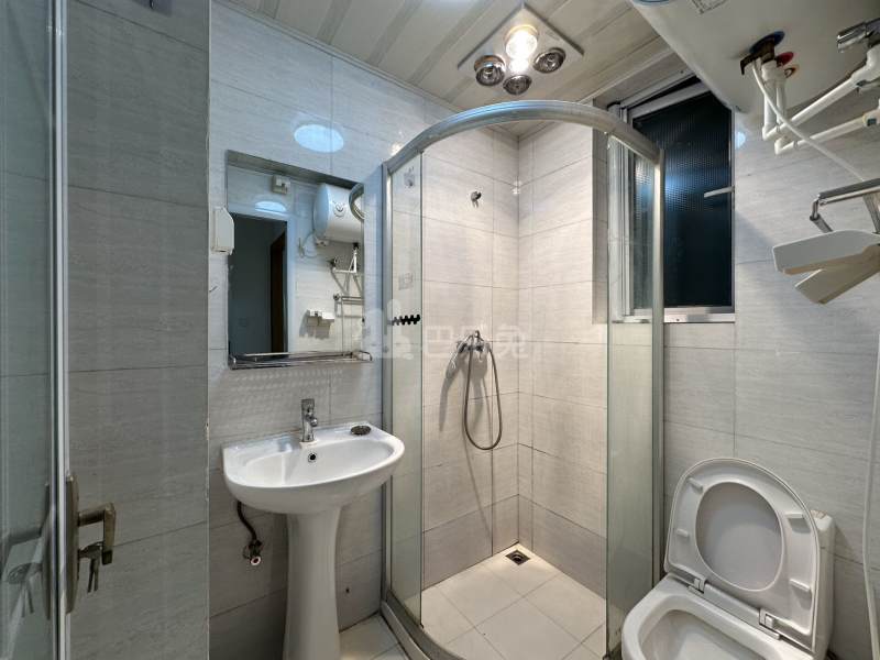 欣盛东方郡17115158卫生间图8