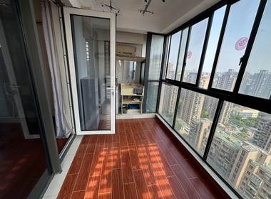 欣盛东方郡 2室1厅1卫