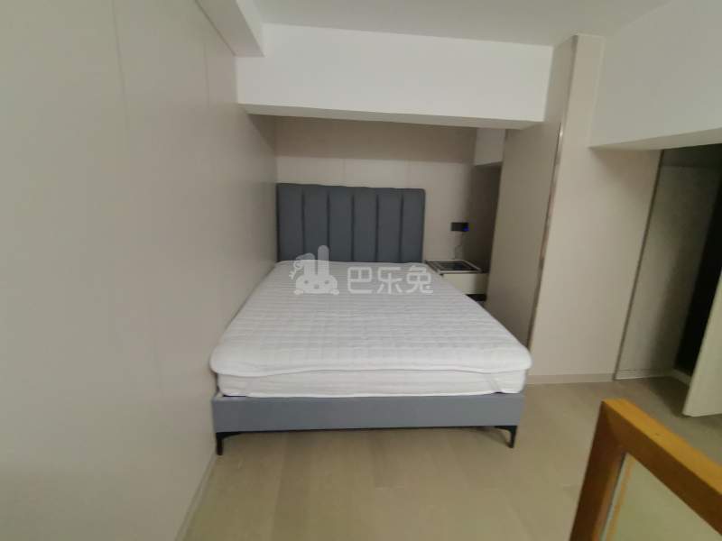 繁锦路920弄10号17127680卧室图0