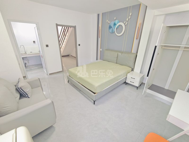 绿地滨江雅苑17217085卧室图2