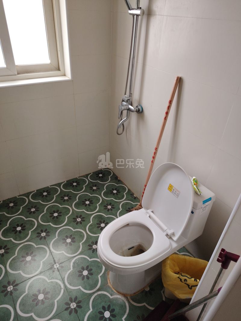 星福家园17898396卫生间图1