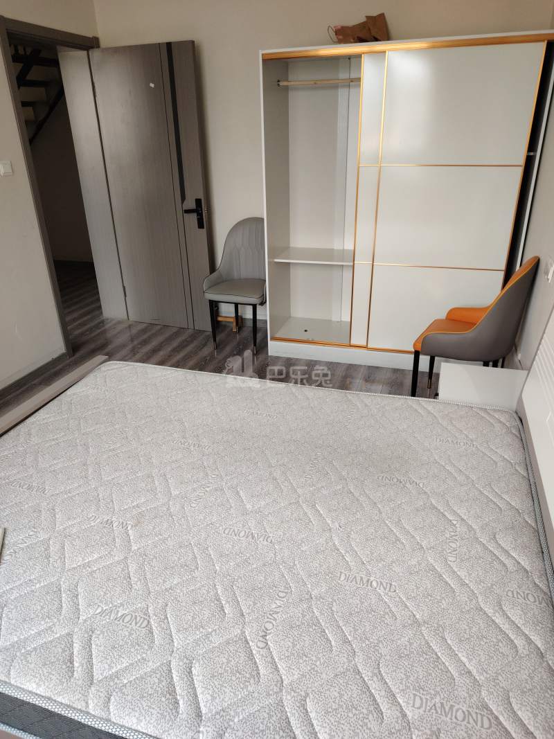 星福家园17226385卧室图2