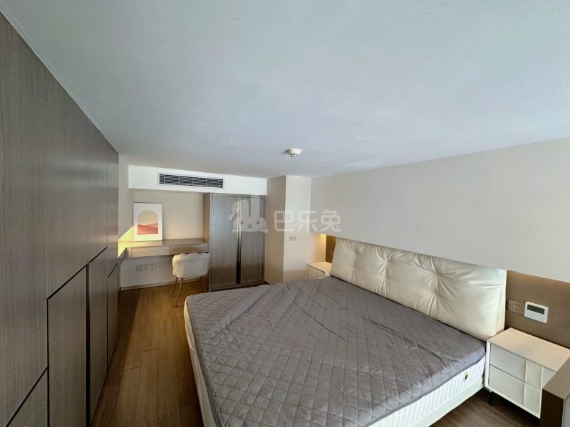 期遇江景影院公寓(江滨澜庭店)17253738卧室图0