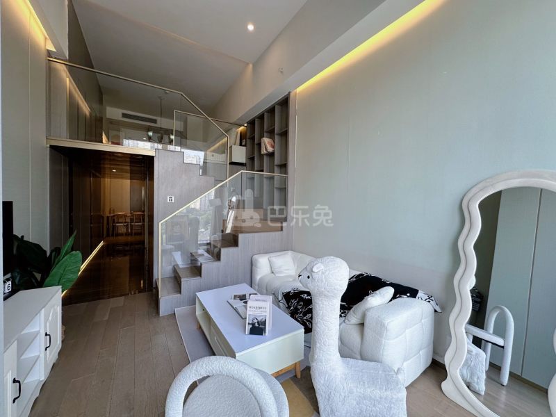 期遇江景影院公寓(江滨澜庭店)17253738客厅图1