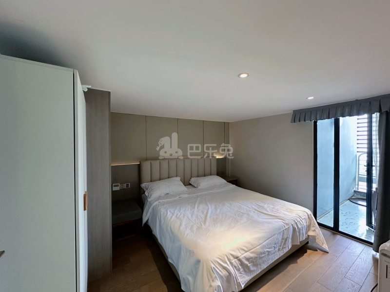 期遇江景影院公寓(江滨澜庭店)17253780卧室图0