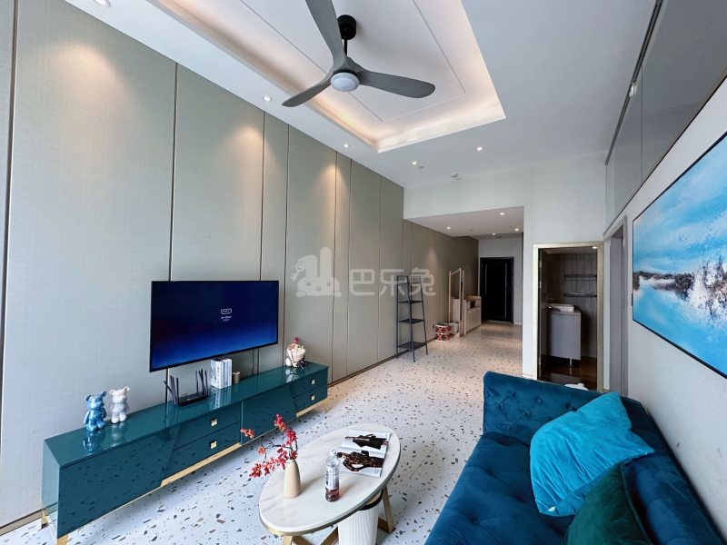 期遇江景影院公寓(江滨澜庭店)17253780客厅图3