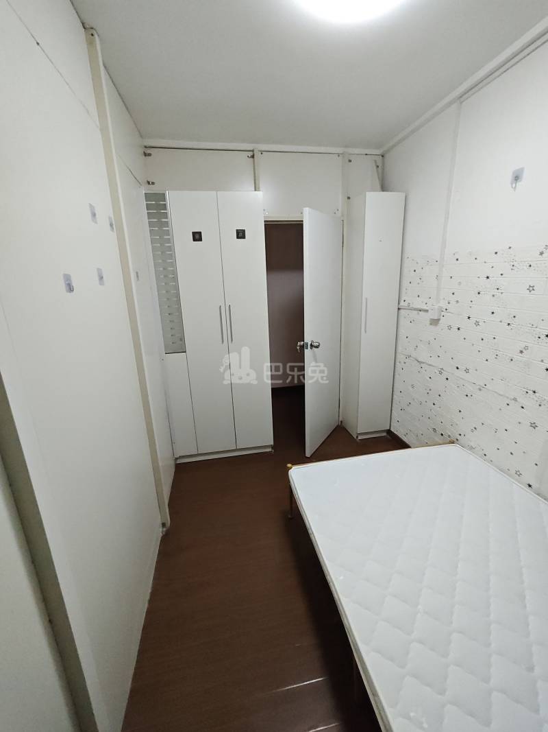 虹临花园17284108卧室图4