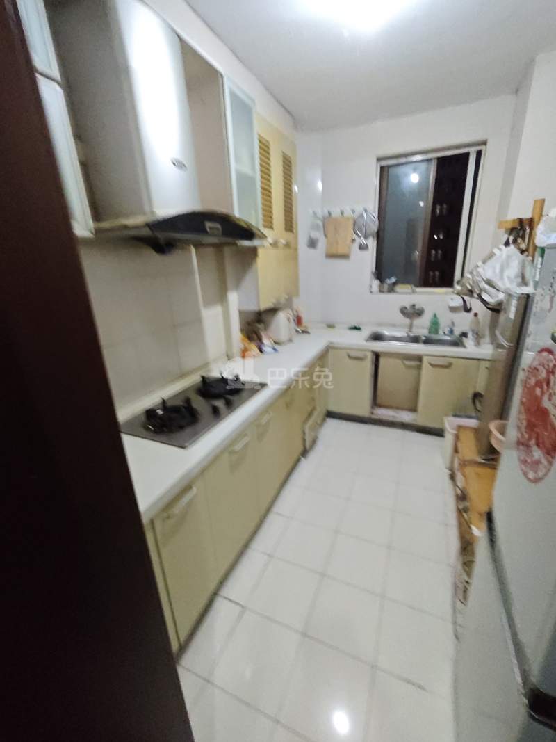 虹临花园17284108厨房图7