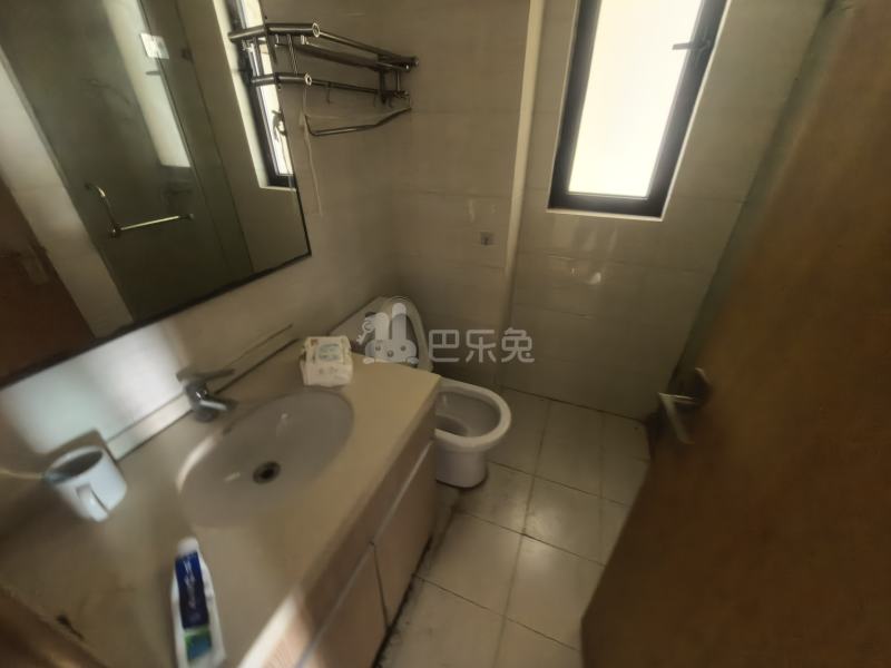 塔山路398弄17144986卫生间图6