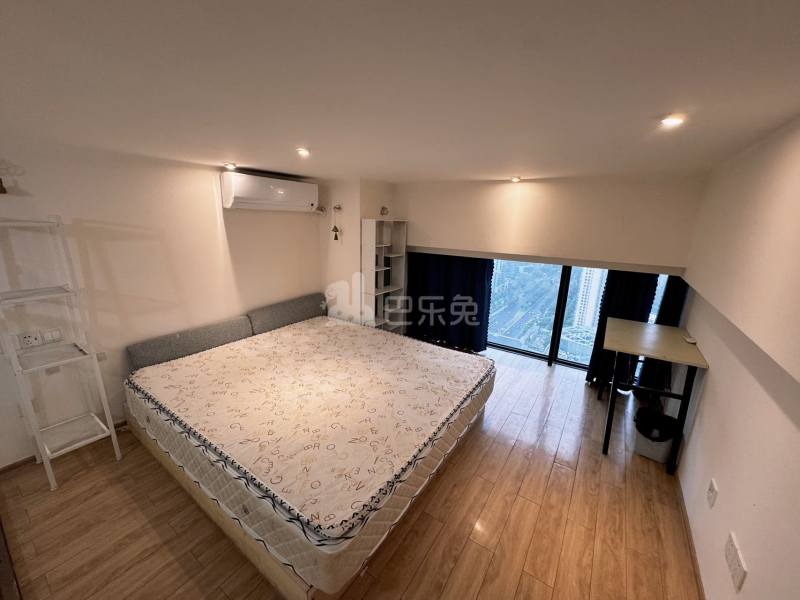 龙湖郦城公馆17327568卧室图1