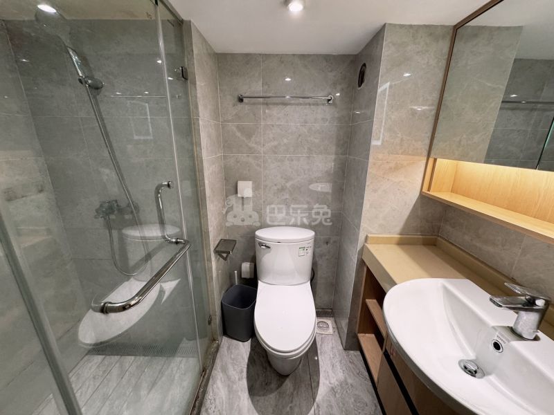 龙湖郦城公馆17327568卫生间图6