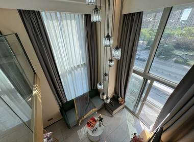 滨澜公寓(滨江星澜里店) 1室2厅1卫