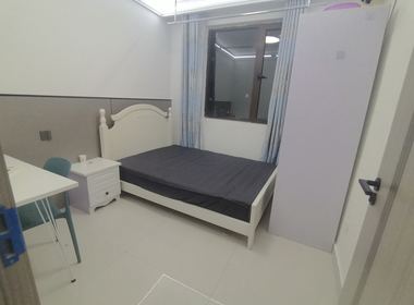 崧泽华城佳福雅苑东区（崧泉路1021弄） 