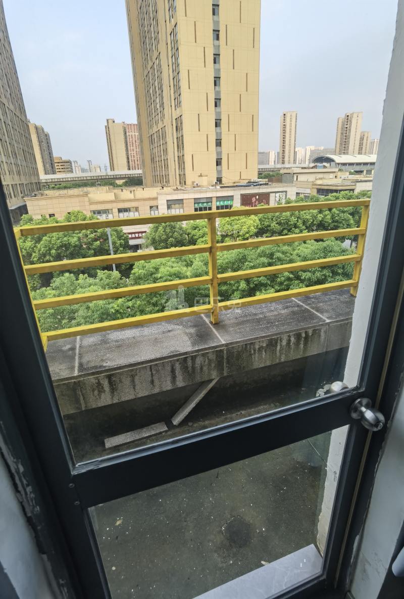 厢越公寓17343539周边环境图4